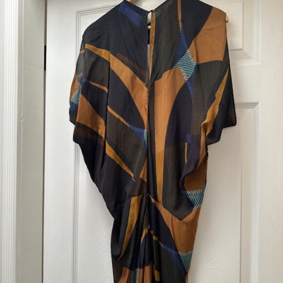 NWT Zara Dress, Size XS - Picture 4 of 9